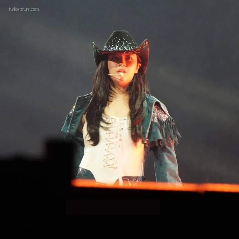 Jeongyeon with cowgirl hat