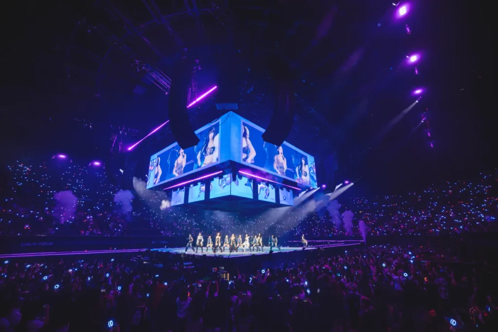 TWICE Boston 2026 Review: TD Garden's First Arena Stand Delivers 3 360-view-of-stage-twice-tour.webp