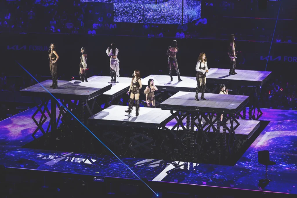 TWICE Charlotte Recap: Spectrum Centre Debut, March 31 2 twice-spectrum-center.webp