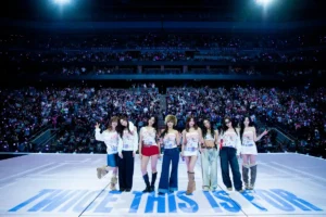 TWICE-1.webp