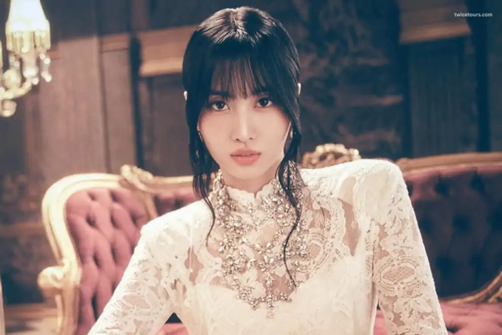 Momo Hirai in TWICE: Dance Legacy, Tours & Global Impact 9 Hirai Momo