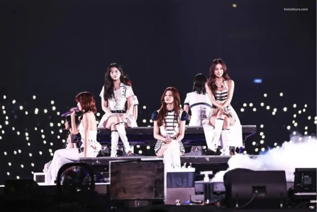 TWICE Taipei Concert 2026: Taipei Dome Dates & Tickets 8 TWICE Memebrs on stage in Taiwan