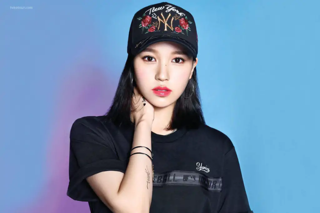 Mina (TWICE): Complete 2026 Guide to Music, Tours & Career 6 Mina casual look
