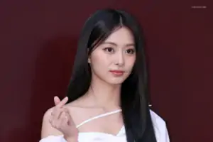 TWICE Tzuyu relationship status 2026